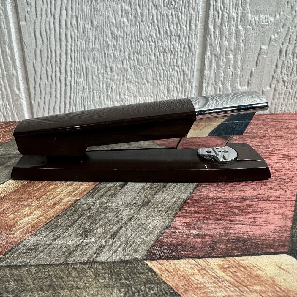 Vintage Swingline Art Deco Stapler Model 333 Brown Chrome MCM Atomic Space Age